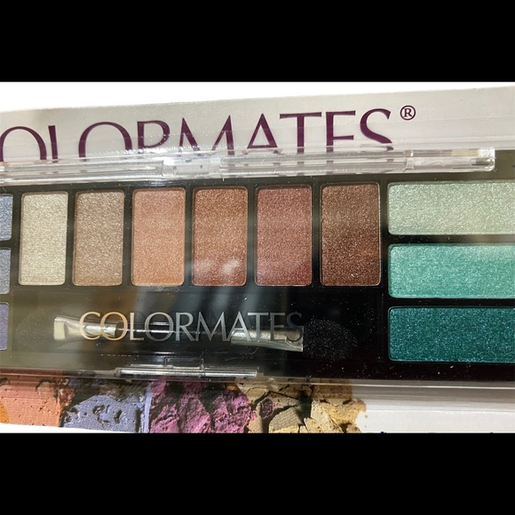 Colormates 12 Color Eyeshadow Palette 8112 *TROPICAL FUSION* Frosty Shimmer - Picture 4 of 4